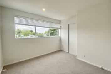 4/160  Hills Road, Edgeware