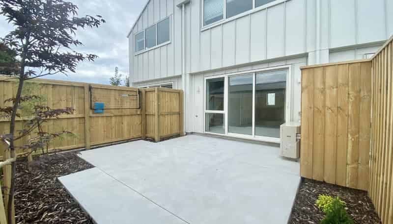 4/160  Hills Road, Edgeware