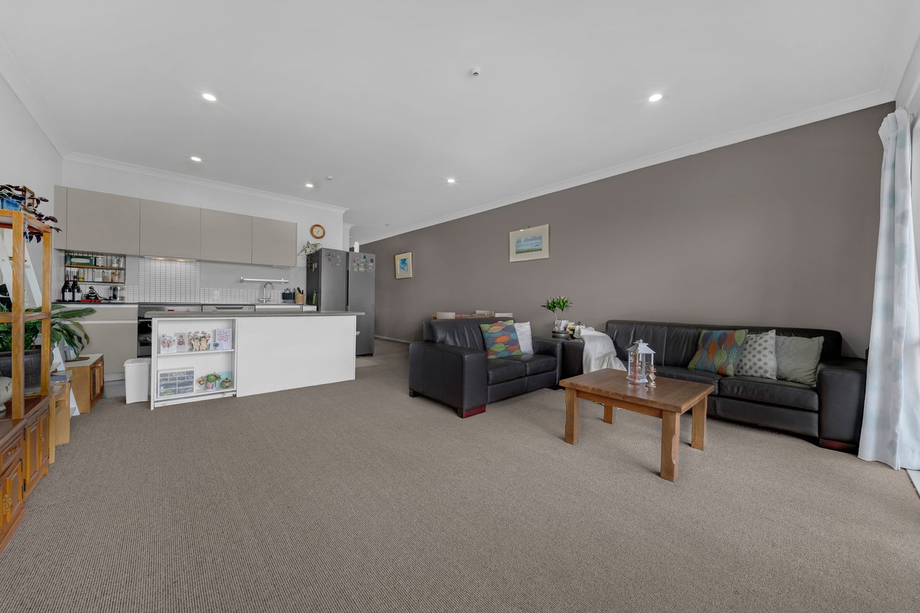 Affordable Apartment in Flat Bush $479,000 - Vista 3