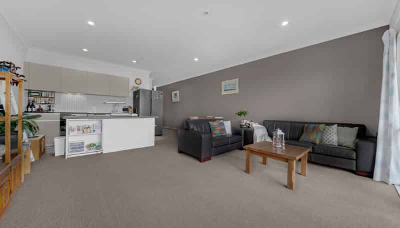43/128 Stancombe Road, Flat Bush