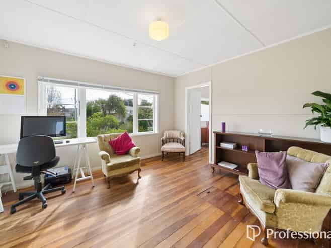 67 Tasman Road, Otaki Beach