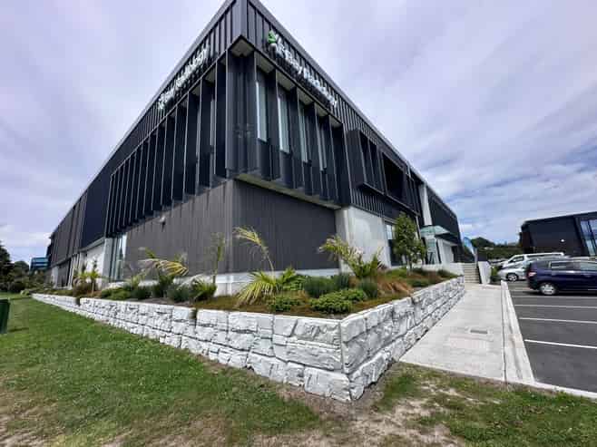 Quality offices - Ready for Immediate Occupation