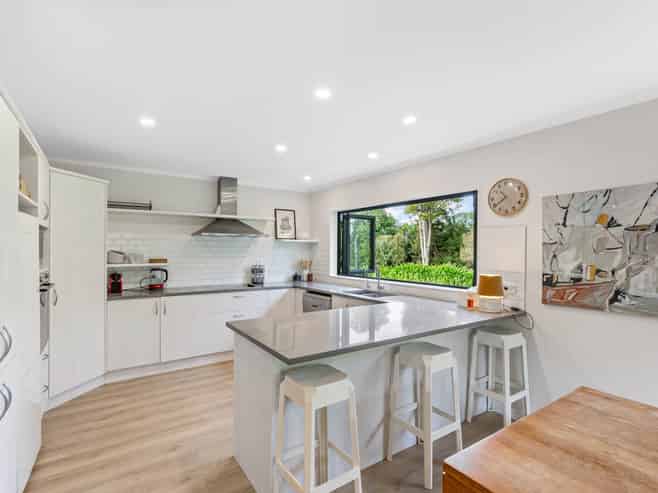 15 Denehurst Drive, Waimauku