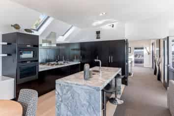 11a Te Awakura Terrace, Mount Pleasant
