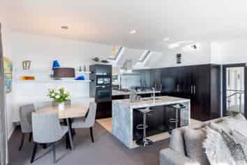 11a Te Awakura Terrace, Mount Pleasant