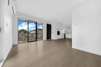 1/15 Rush Place, Mangere