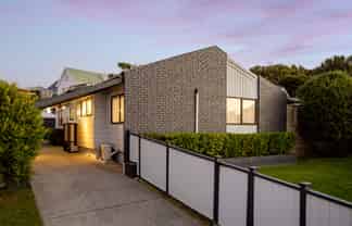 37 Bodmin Terrace, Camborne