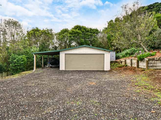 114 Colombo Road, Waiuku