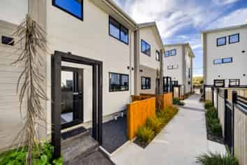 17/232 Marine Parade, New Brighton