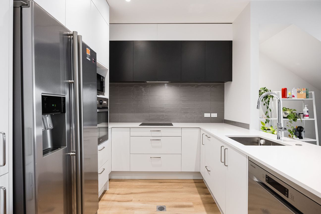 Priced to sell - Don't Miss Out! - Vista 4