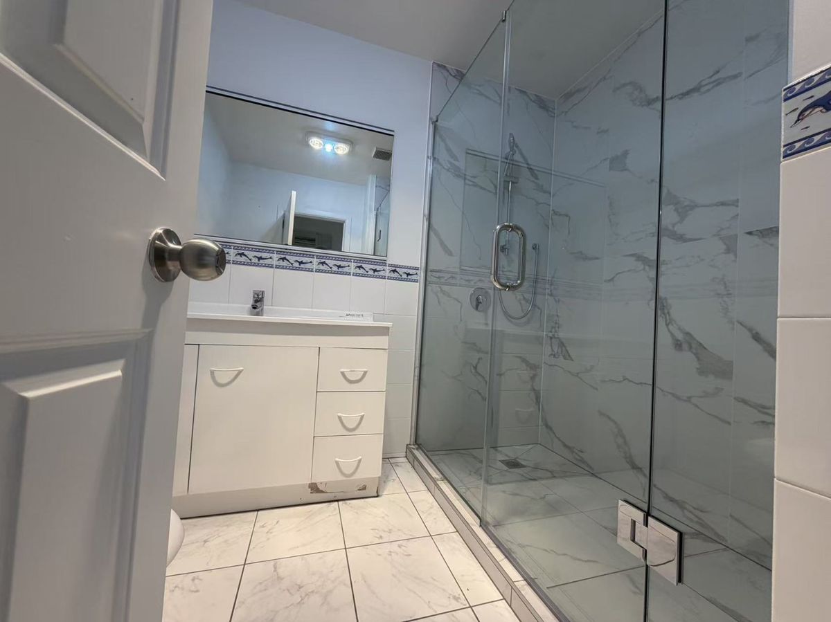Spacious 4 Bedroom + Study Home with 2 Bathrooms in Prime Greenlane Location - Ansicht 6