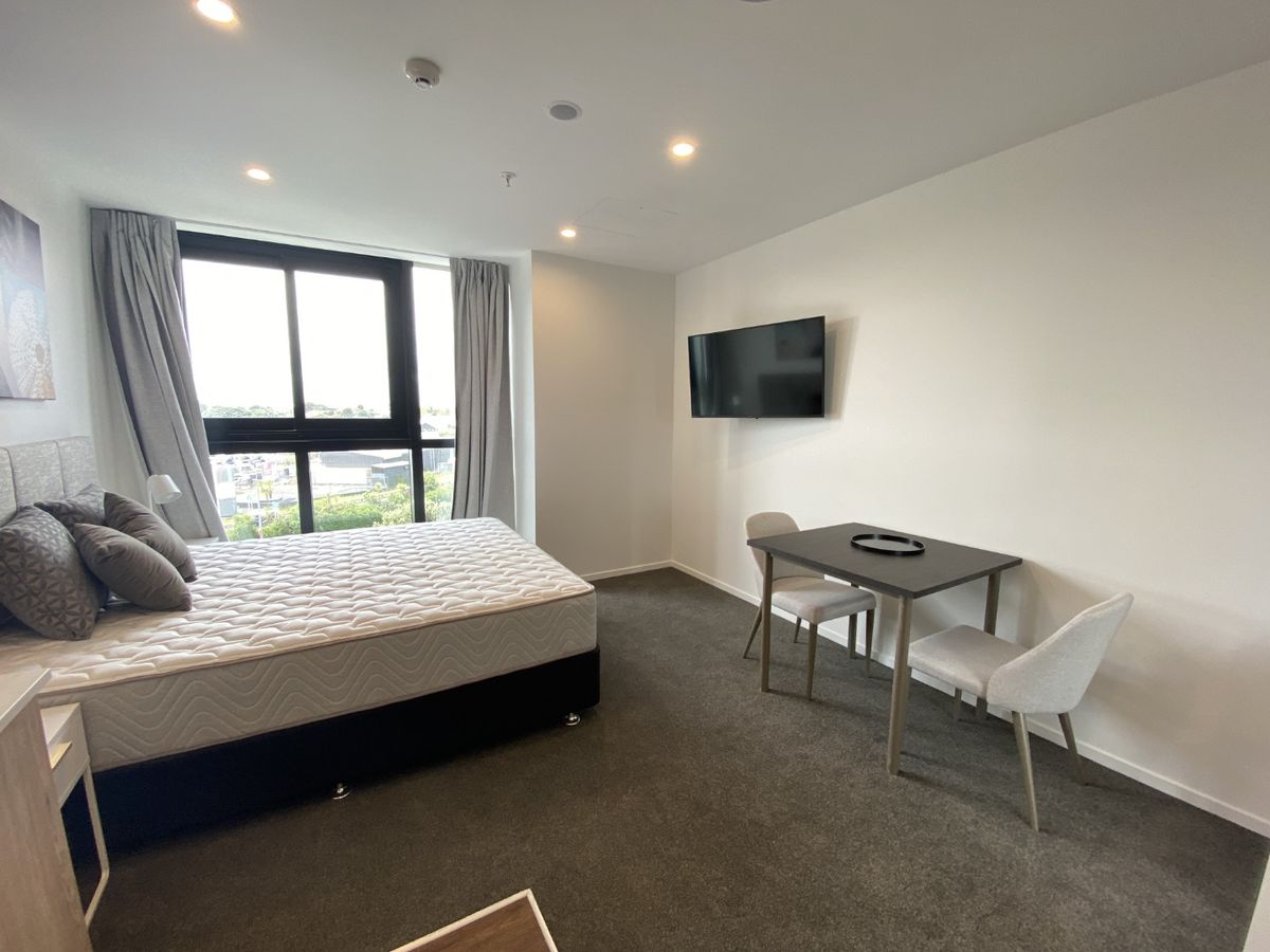 FULLY FURNISHED STUDIO APARTMENT IN ELLERSLIE - Widok 3