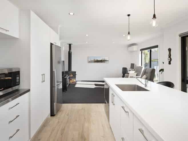 12 Rifle Range Place, Witherlea