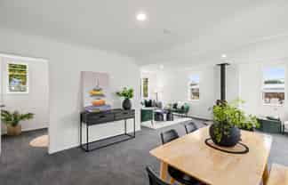 100 Brandon Street, Featherston