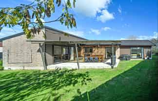 917 Collinge Road, Mayfair