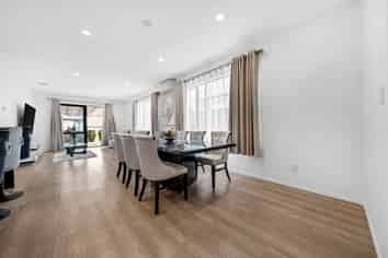 25 Carrygawley Road, Flat Bush