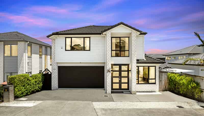 25 Carrygawley Road, Flat Bush