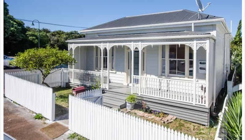 48 Virginia Avenue West , Eden Terrace