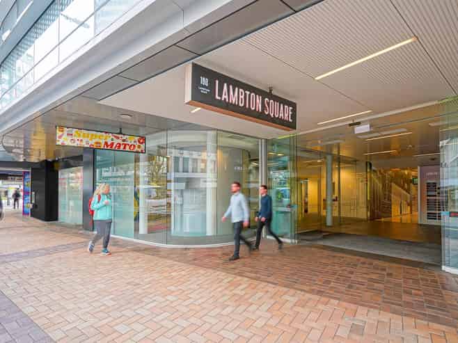 Prime Location – Opposite Starbucks