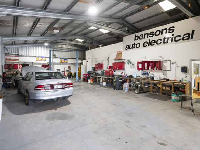 Workshop/Warehouse for Sale – Site and land only