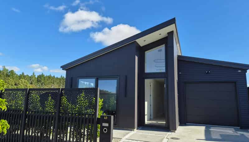 49 Huanui Drive, Orewa