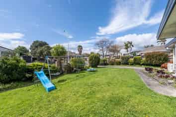 16 Bernina Place, Weymouth