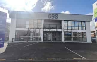 131m² Great South Rd Streetfront Showroom 