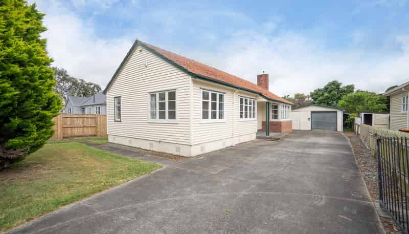 6 Rangiora Avenue, Roslyn