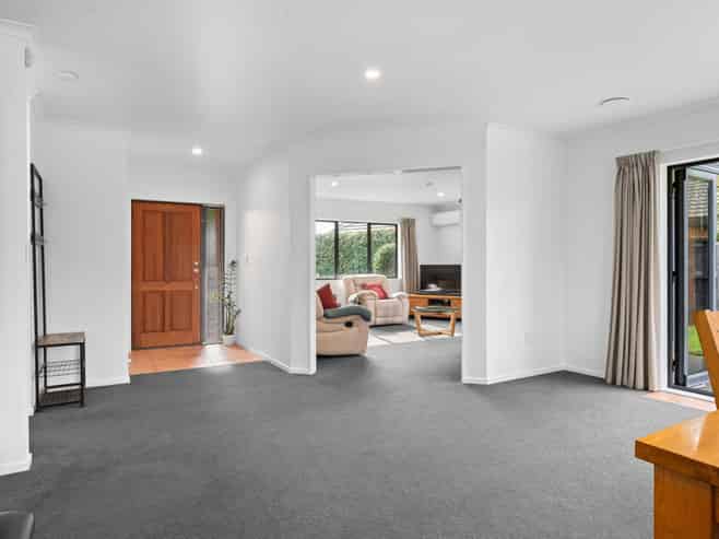 6 Bellona Place, Flagstaff