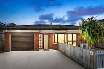 2/49 Oakdale Road, Mount Roskill