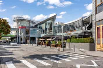 High Visibility Retail Opportunity - The Palms