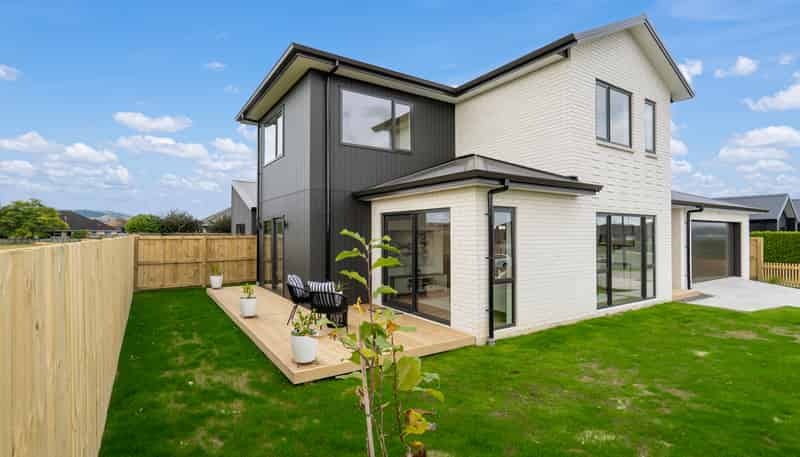 12 Bourke Drive, Cambridge