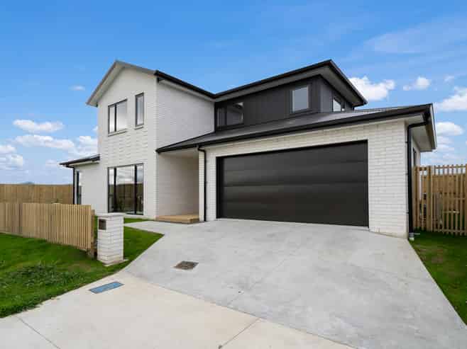 12 Bourke Drive, Cambridge