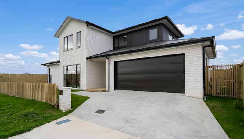 12 Bourke Drive, Cambridge