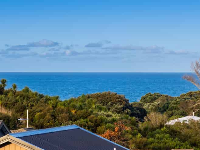 11 Tawatawa Street, Long Bay