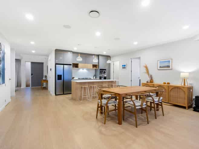 11 Tawatawa Street, Long Bay