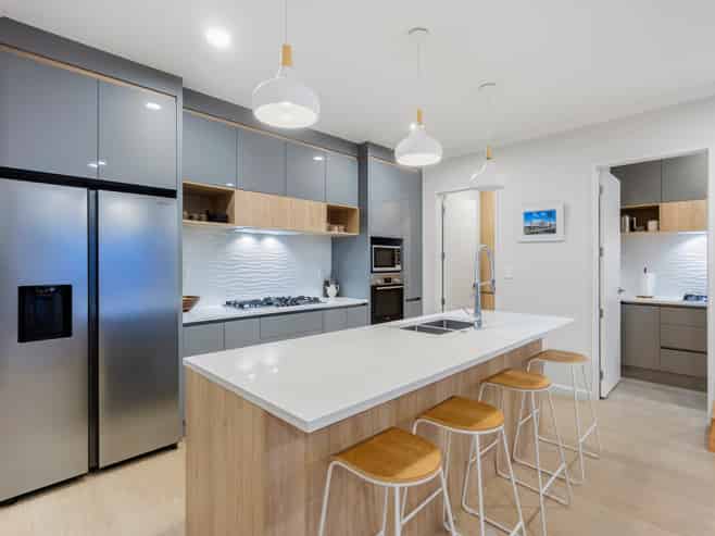 11 Tawatawa Street, Long Bay