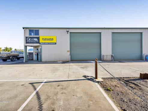 Large commercial workshop Investment