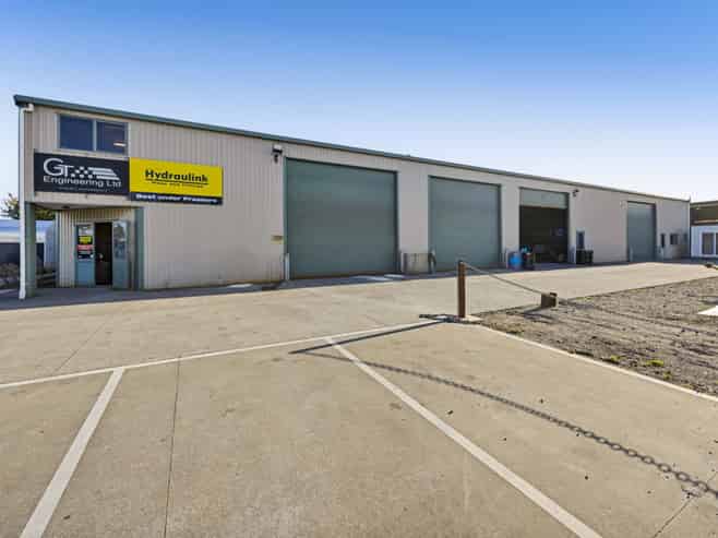 Large commercial workshop Investment
