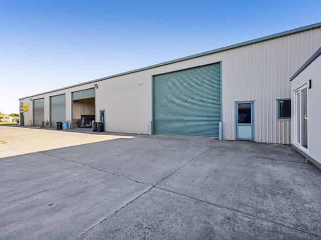 Large commercial workshop Investment