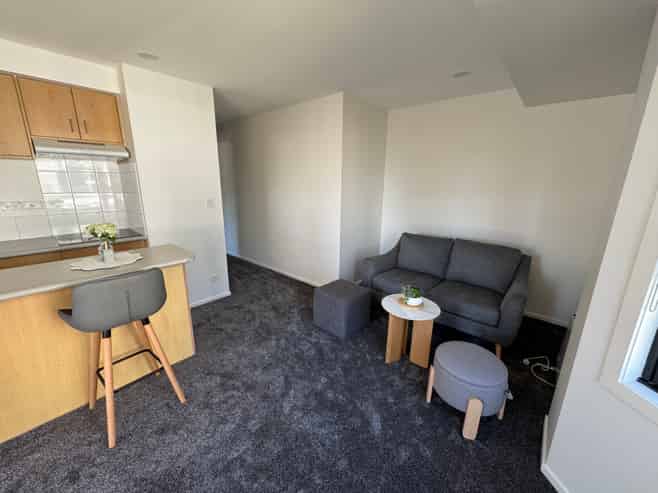 8B/2 Eden Crescent, Auckland Central