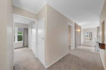 76 Hillsborough Road, Hillsborough