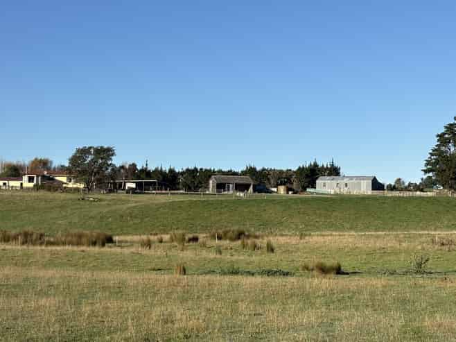 2866 Herbert-Hampden Road, Hampden