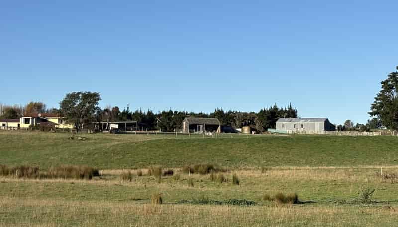 2866 Herbert-Hampden Road, Hampden
