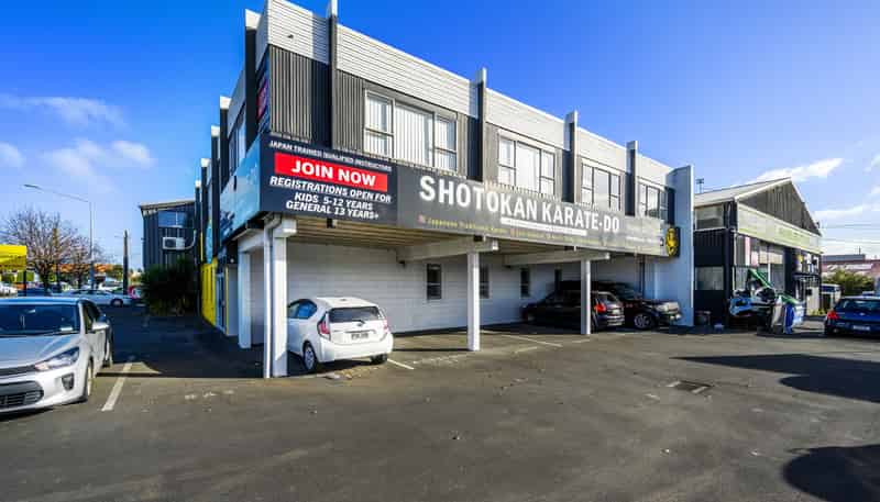 13 Puriri Street, New Lynn