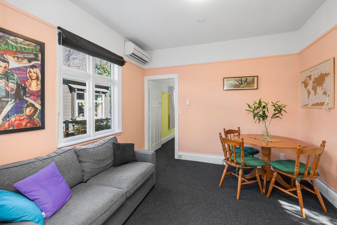 A Great Starter in Popular Redcliffs - Vista 4