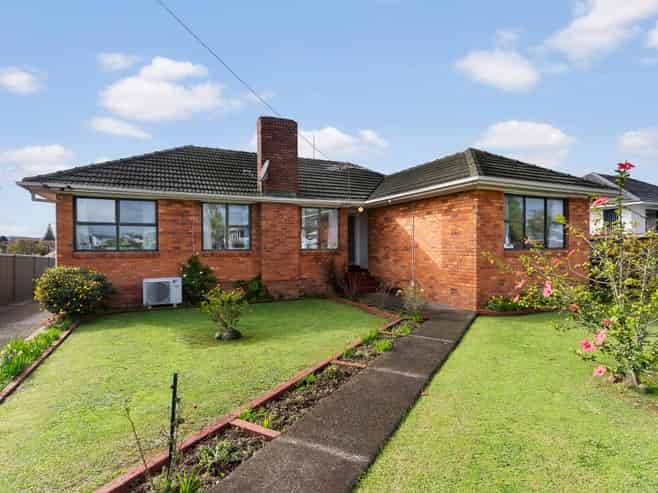 26 Thompson Terrace, Manurewa