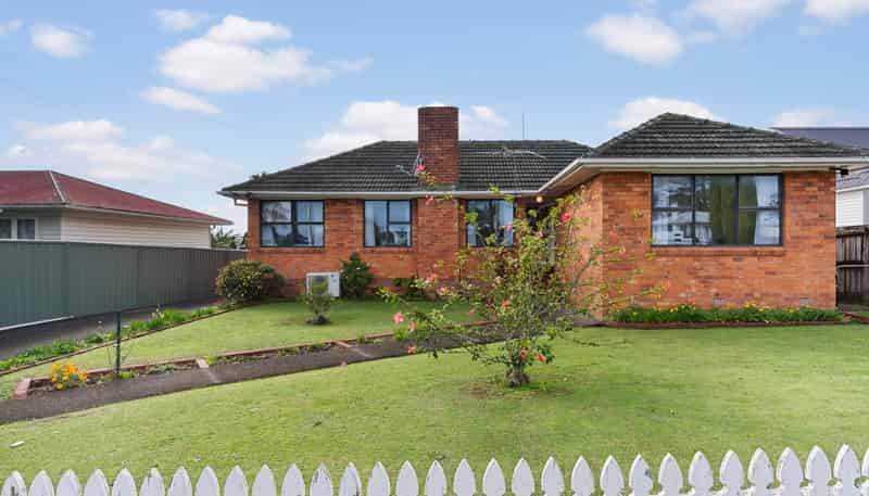 26 Thompson Terrace, Manurewa