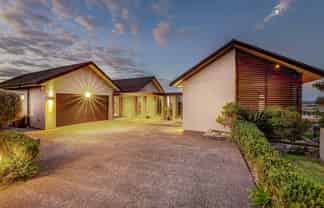 15 Balboa Drive, Matakatia