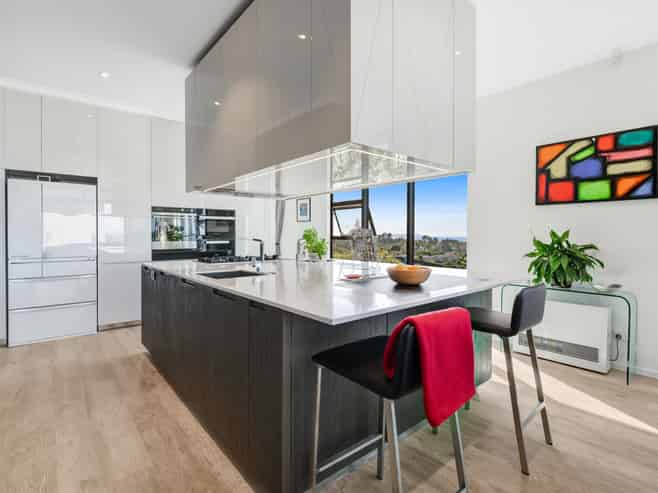 15 Balboa Drive, Matakatia